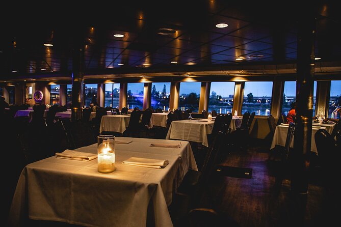 2.5-hour Dinner Cruise on Willamette River - The itinerary in plain English: what you’ll actually see