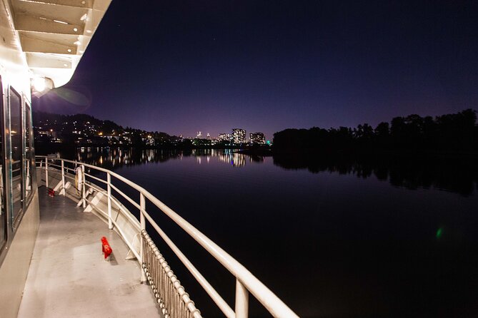 2.5-hour Dinner Cruise on Willamette River - Steel Bridge turn-around and Burnside’s Portland Oregon sign moment