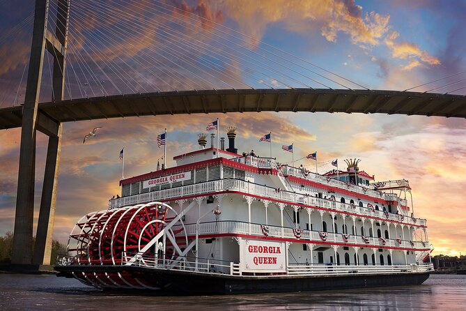 2 HR Savannah Riverboat Dinner Cruise with Onboard Entertainment - The boat setup: where the views and the comfort happen
