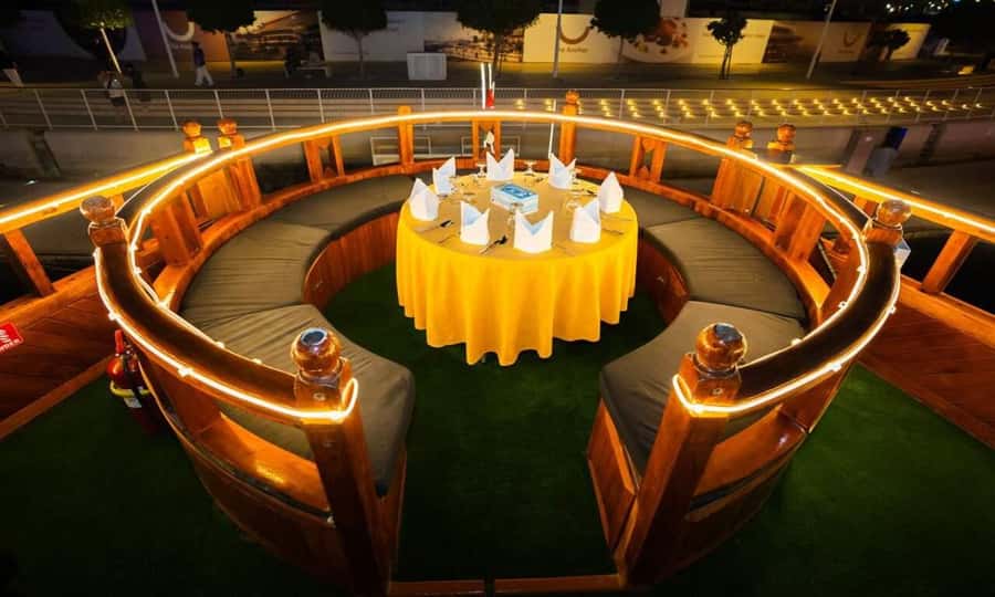 5-Star Marina Dhow Dinner Cruise With Live Entertainment - Key Things to Know Before You Go