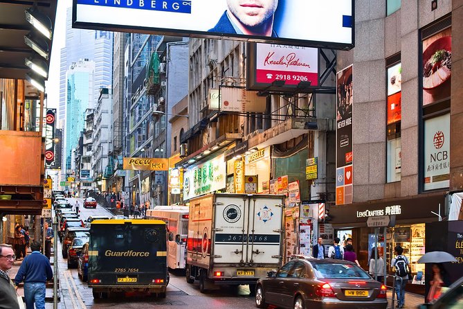 Afternoon City Coach Tour Plus Dinner Cruise with Hotel Pickup in Hong Kong Island - Peak Tram and Sky Terrace: where the time limit meets the big view