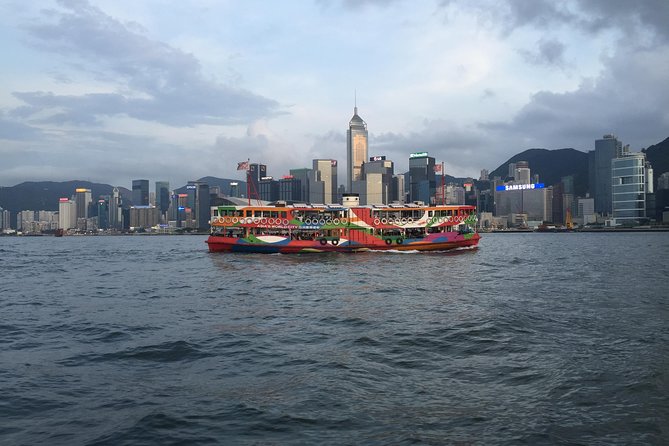 Afternoon City Coach Tour Plus Dinner Cruise with Hotel Pickup in Hong Kong Island - Hotel pickup, small group size, and the reality of coach timing
