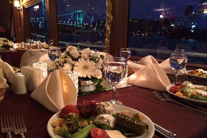 All Inclusive; Istanbul Bosphorus Dinner Cruise with Live Shows&Unlimited Drinks - Dolmabahçe Palace and Beylerbeyi Palace: Architecture You Can See Without Planning