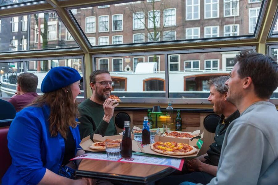 Amsterdam: Original Pizza Dinner Cruise + Unlimited Drinks - Tips to get better seats and a better night