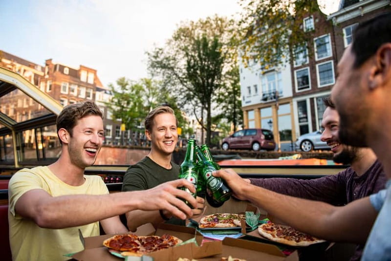 Amsterdam: Original Pizza Dinner Cruise + Unlimited Drinks - Pizza dinner that actually lands hot on the canals