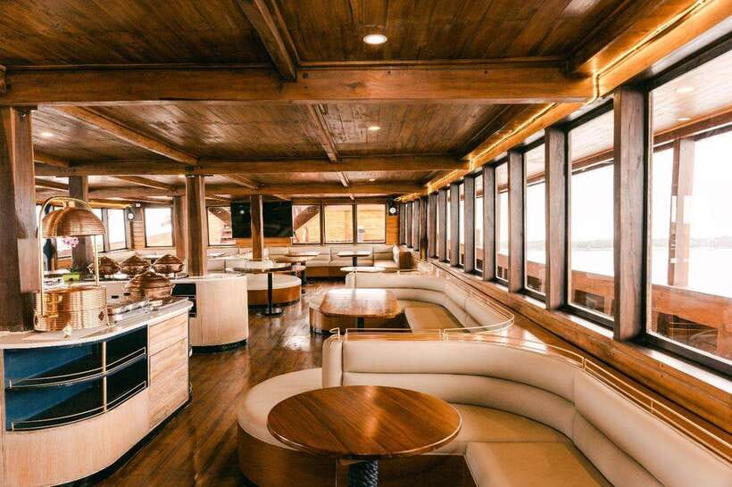 Bali Phinisi Cruise: Sunset Dinner with Live Music & Buffet - Should You Book This Bali Phinisi Sunset Dinner Cruise?
