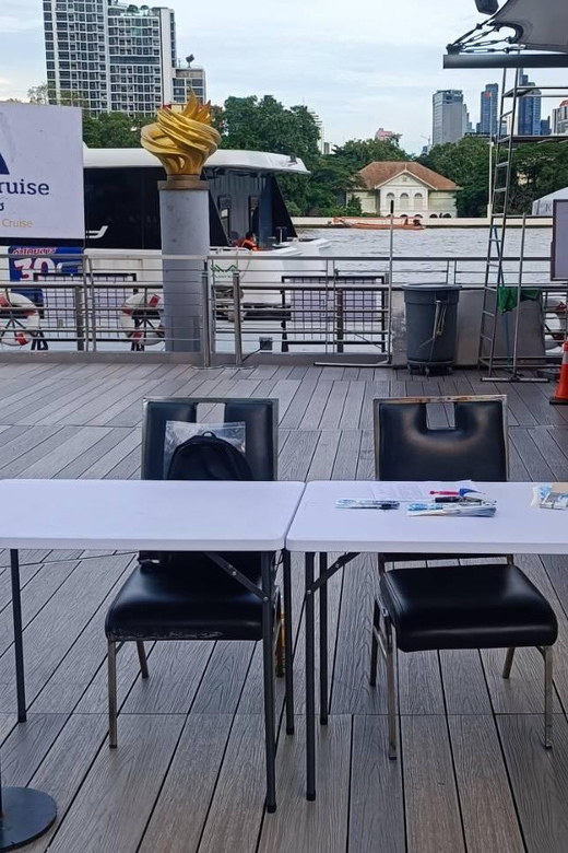 Bangkok: Alangka Chao Phraya River Dinner Cruise - Should you book the Alangka Chao Phraya River Dinner Cruise?