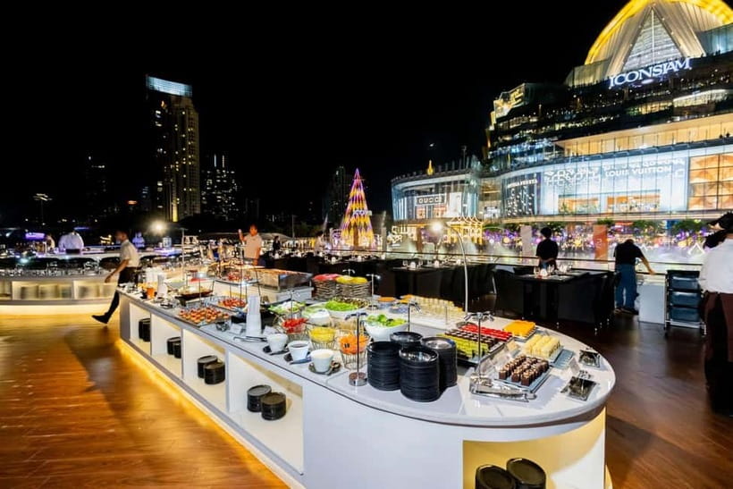 Bangkok: Celebrate New Year Opulence Dinner Cruise - Midnight Fireworks: Countdown Energy From the Water