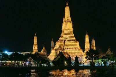 Bangkok: River Dinner Cruise on the Chao Phraya Princess - The  Iconsiam Check-In Reality: Plan for Finding the Pier