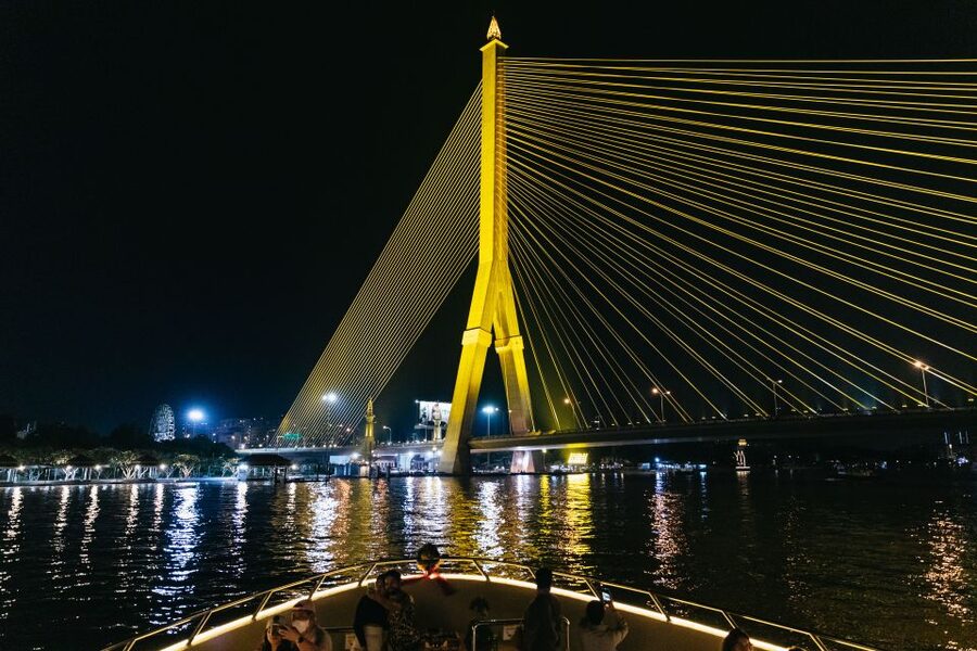 Bangkok: River Dinner Cruise on the Chao Phraya Princess - The Sights from the River: Illuminated Temples and Monuments