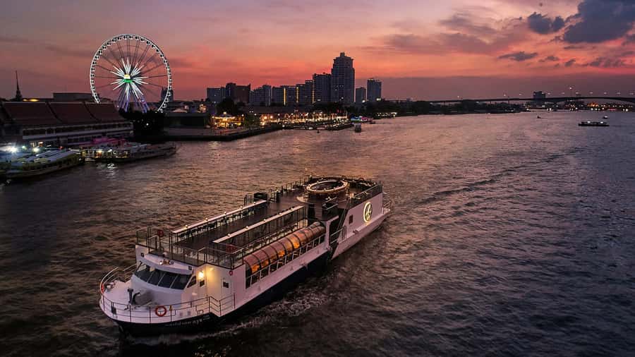 Bangkok: Saffron Chao Phraya River Dinner Cruise - The Saffron Cruise Boat and Dinner Setup You’ll Actually Notice