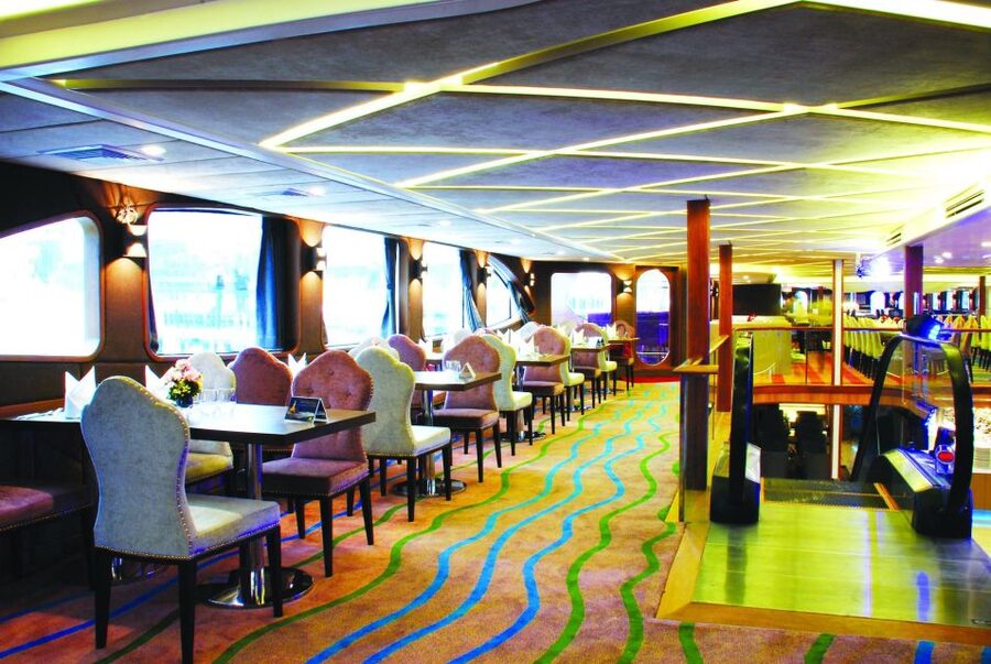 Bangkok: Wonderful Pearl Dinner Cruise at River City Pier - River City Pier check-in: where it starts and what you need