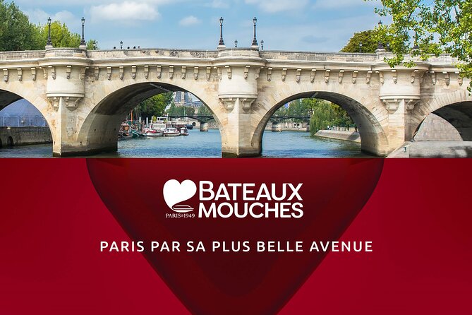 Bateaux Mouches Special Marriage Proposal Dinner Cruise in Paris - The captain welcome: the moment that sets the tone