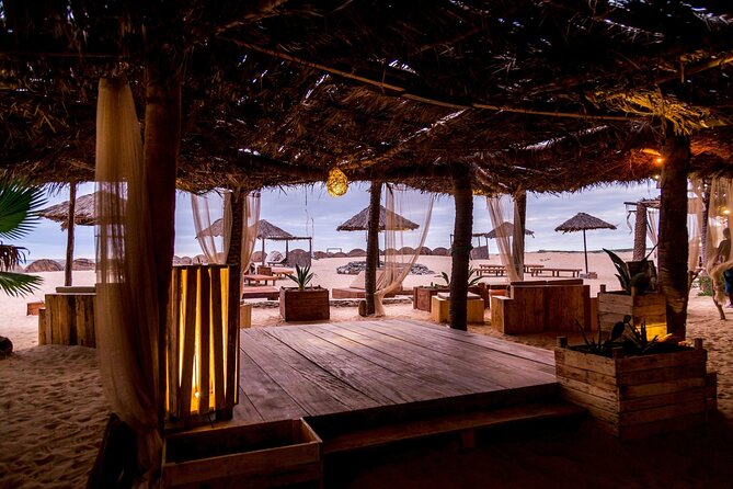Boa Vista Sunset Dinner with Live Music - Pickup, mobile tickets, and group size: keeping it easy