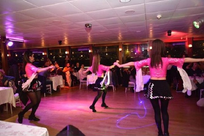Bosphorus Dinner Cruise & Night Show from Istanbul - How to choose your moments on board for comfort and photos