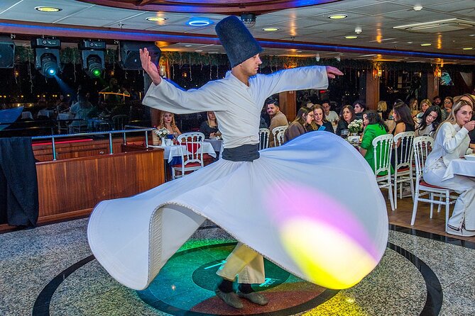 Bosphorus Dinner Cruise & Show with Private Table - Turkish music and dancing on board: what to expect