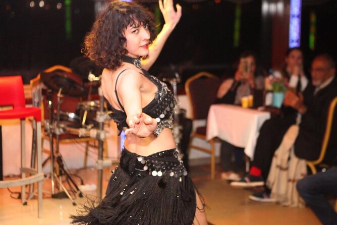 Bosphorus Dinner Cruise Tour With Turkish Night Show - Rumeli Hisarı: a fortress at the narrowest point