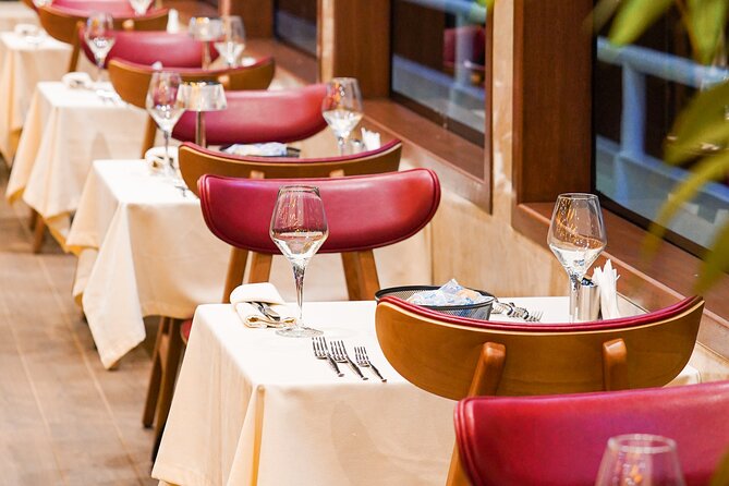 Butalux - Bosphorus Luxury Dinner Cruise - Meeting at the Pier Near Beyoğlu: Timing Matters for an 8:00 pm Start