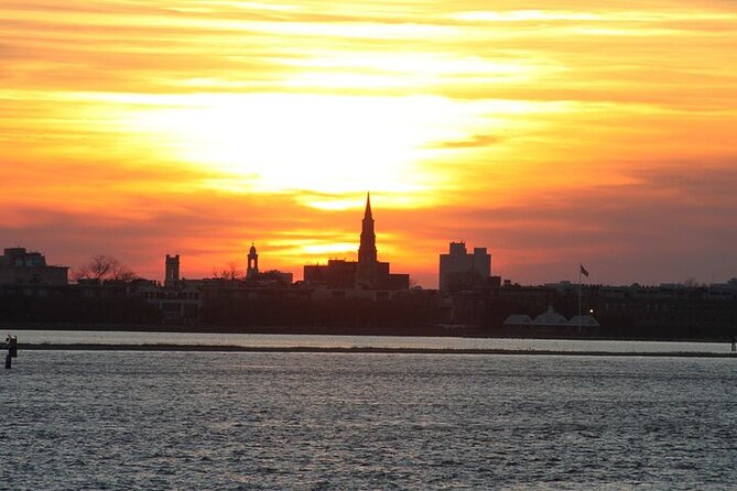 Charleston Harbor Luxury Dinner Cruise with Live Music - Quick takeaways before you board