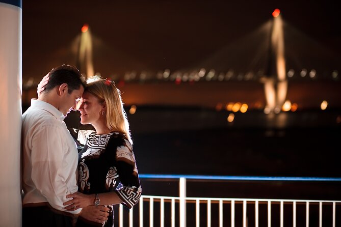 Charleston Harbor Luxury Dinner Cruise with Live Music - The Battery at dinner: sunset timing, windows, and when the view fades