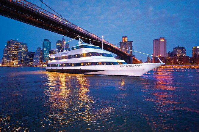 City Cruises NYC: Skyline Dinner Cruise from New Jersey - Dinner Buffet Reality Check: What to Expect and How to Win at It