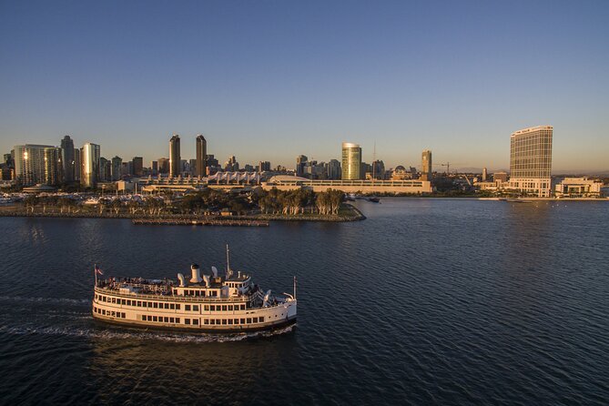 City Cruises San Diego: Buffet Dinner Cruise - The buffet dinner: how the food and service fit the cruise
