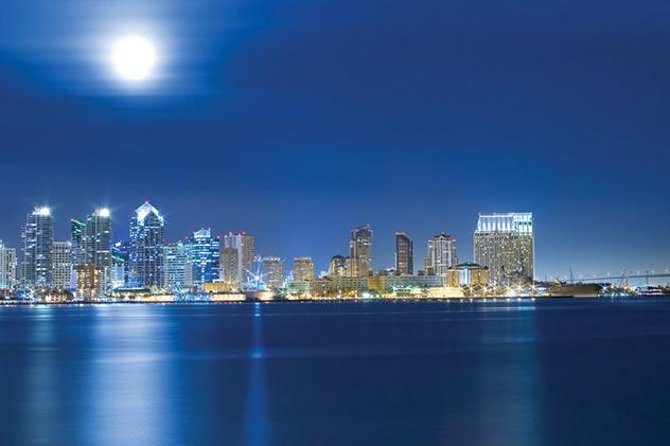 City Cruises San Diego: Gourmet Dinner Cruise & Skyline Views - Dress Code and Night Comfort: You’ll Feel Better If You Come Prepared