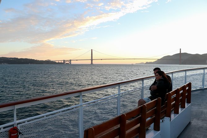 City Cruises San Francisco: Signature Dinner Cruise - Service Style: Friendly Crew, But Watch Your Timing