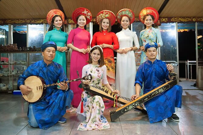Dinner Cruise & Music Folk Song on the Perfume River in Hue - Key highlights before you go
