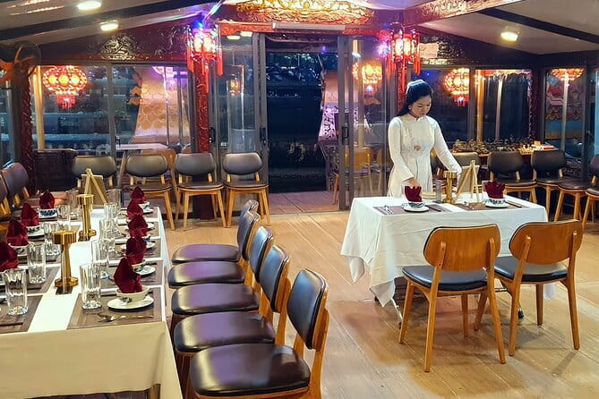 Dinner Cruise & Music Folk Song on the Perfume River in Hue - Toa Kham check-in: the moment you shift into Hue mode