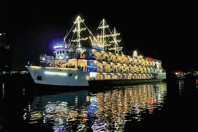 Dinner Cruise on Saigon River with Private Table - The dinner menu: Vietnamese meets international, and the food flow matters