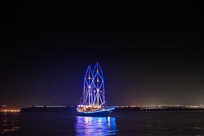 Dinner Cruise with Oriental Show & Seafood Buffet from Sharm El Sheikh - Free-flow drinks: simple, but worth knowing