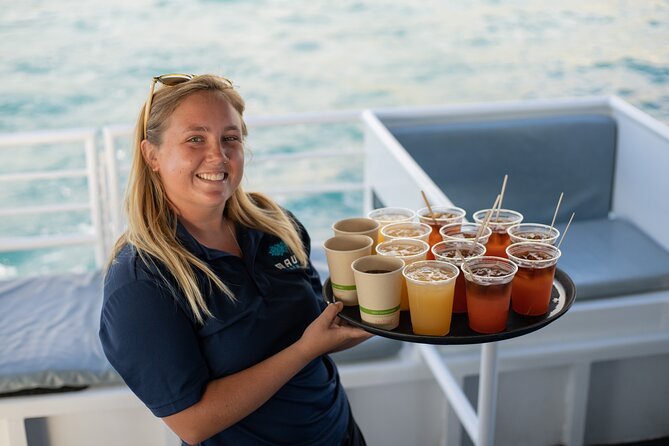 From Ma'alaea Harbor: Sunset Dinner Cruise Aboard the Quicksilver - The 3-course dinner: what’s on your plate and what makes it feel Maui