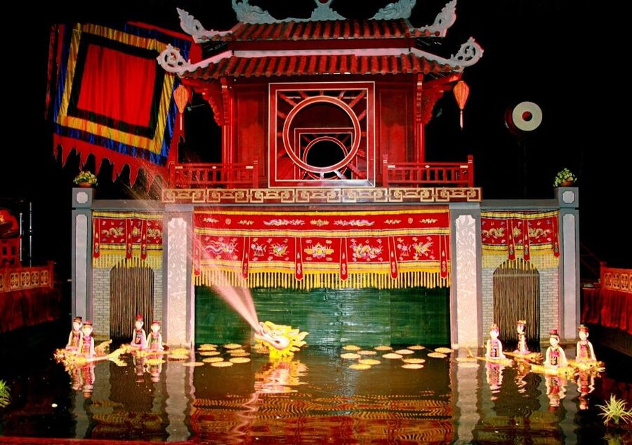 Ho Chi Minh City: Water Puppet Show and Dinner Cruise - What the itinerary really feels like: hotel pickup, van rides, and a clean evening arc