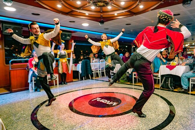 ISTANBUL: Dinner Cruise On The Bosphorus with Turkish night show - The Bosphorus Route: Photo Stops From Dolmabahçe to Kız Kulesi