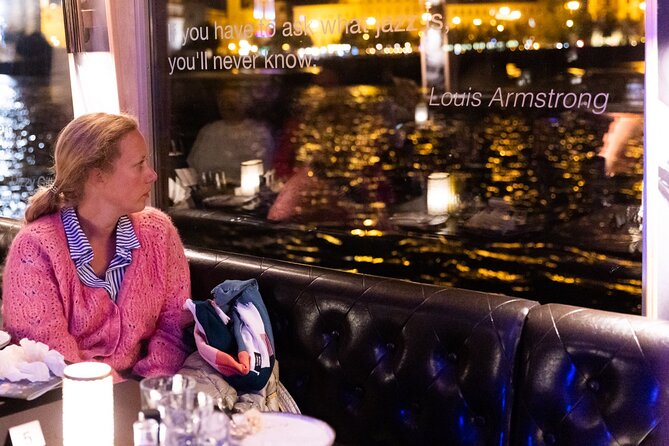 Jazz Boat: Popular LIVE JAZZ dinner cruise - Seating, warmth, and the difference between indoor and outside views