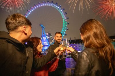London New Year's Eve Dinner Cruise - Festive Dress Code: Why It Can Feel Strict and How to Handle It