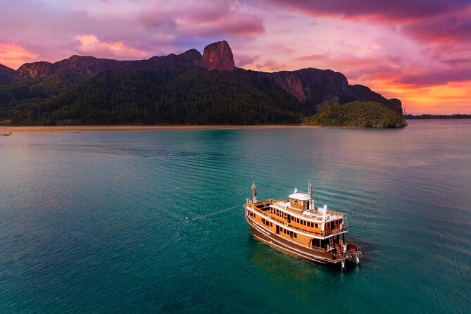 M/Y Lalida Sunset Dinner Cruise in Krabi - Key highlights at a glance