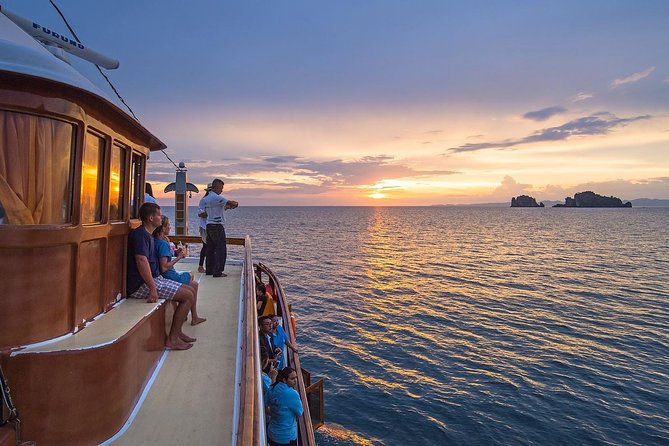 M/Y Lalida Sunset Dinner Cruise in Krabi - Why M/Y Lalida’s deck time is the real draw