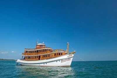 M/Y Lalida Sunset Dinner Cruise in Krabi - Getting picked up: Ao Nang and Ao Nam Mao to the pier
