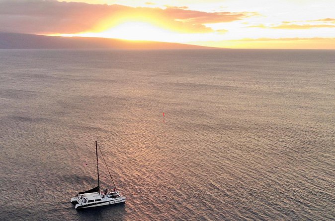 Maui: Coast of Ka'anapali Beach Sunset Dinner Sail - Photo and comfort tips for a better sunset