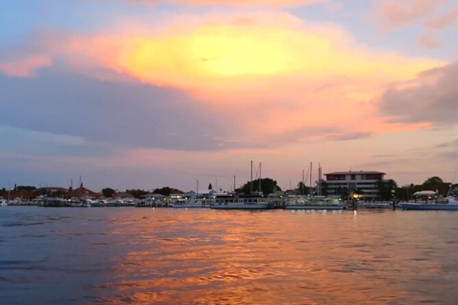 Nassau Sunset Dinner Cruise - Bahamian Buffet Dinner: What You’ll Eat and How the Serving Works