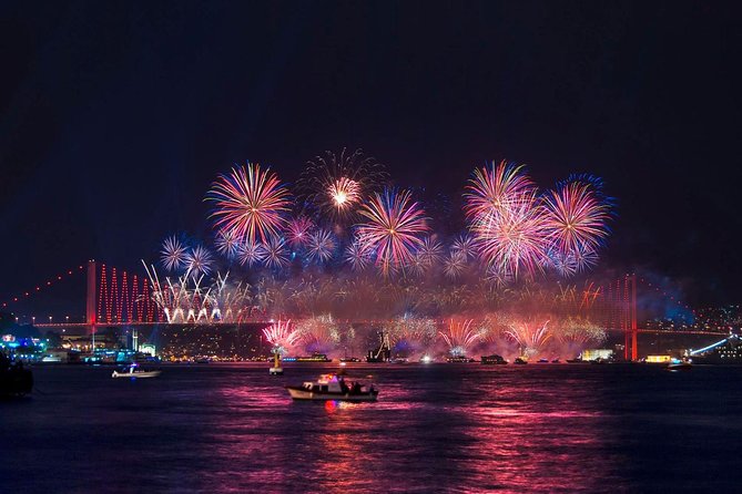 New Year's Eve dinner cruise & party on Bosphorus, Istanbul 2026 - DJ party to midnight: fun, but prepare for loud music