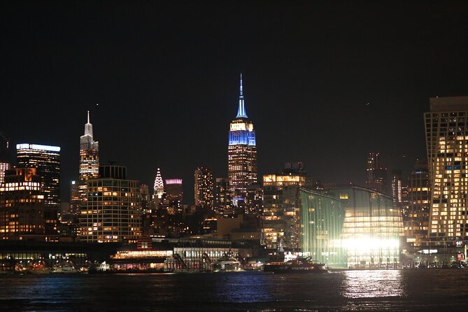 New York City Dinner Cruise on Luxury Yacht with Live Music - The 5-Course Plated Dinner: Good Food, Real Timing