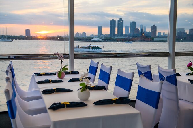 New York City Dinner Cruise on Luxury Yacht with Live Music - Bar Setup and Unlimited Nonalcoholic Drinks