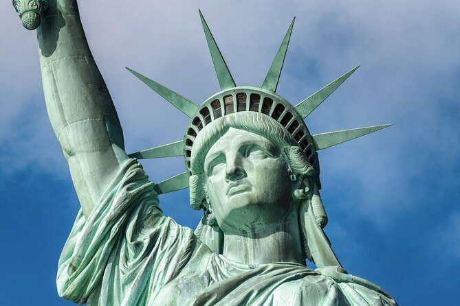 New York Pier 15 New Year's Eve Buffet Dinner Cruise - Key things to know before you go