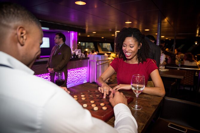 New York Pier 15 New Year's Eve Buffet Dinner Cruise - Fireworks at Midnight: When Weather Helps and When It Hurts