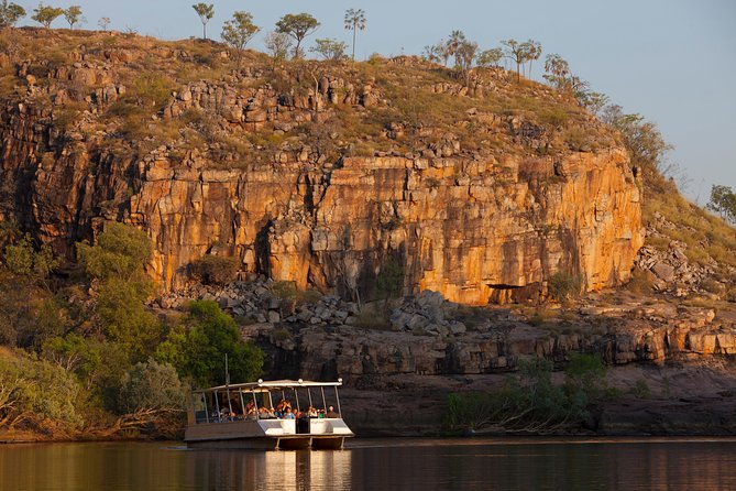 Nitmiluk (Katherine) Gorge 3.5-Hour Sunset Dinner Boat Tour - Sunset on Nitmiluk Gorge: Why This Evening Works