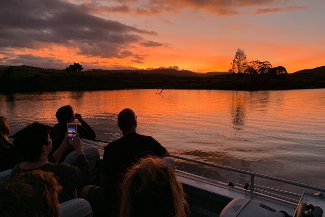 Nitmiluk (Katherine) Gorge 3.5-Hour Sunset Dinner Boat Tour - Who Should Book This Sunset Dinner Boat Tour