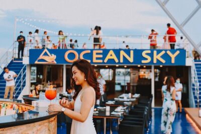 Ocean Sky Pattaya Dinner Cruise with Live Entertainment - Sunset vs. evening sessions: choosing the right mood